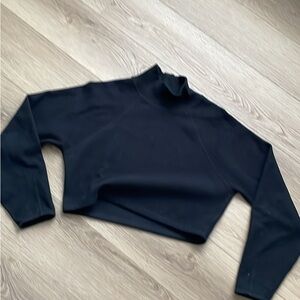Kotn cropped mockneck medium